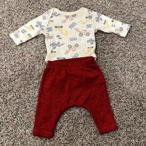 Old navy pants and onsie 0-3 month
